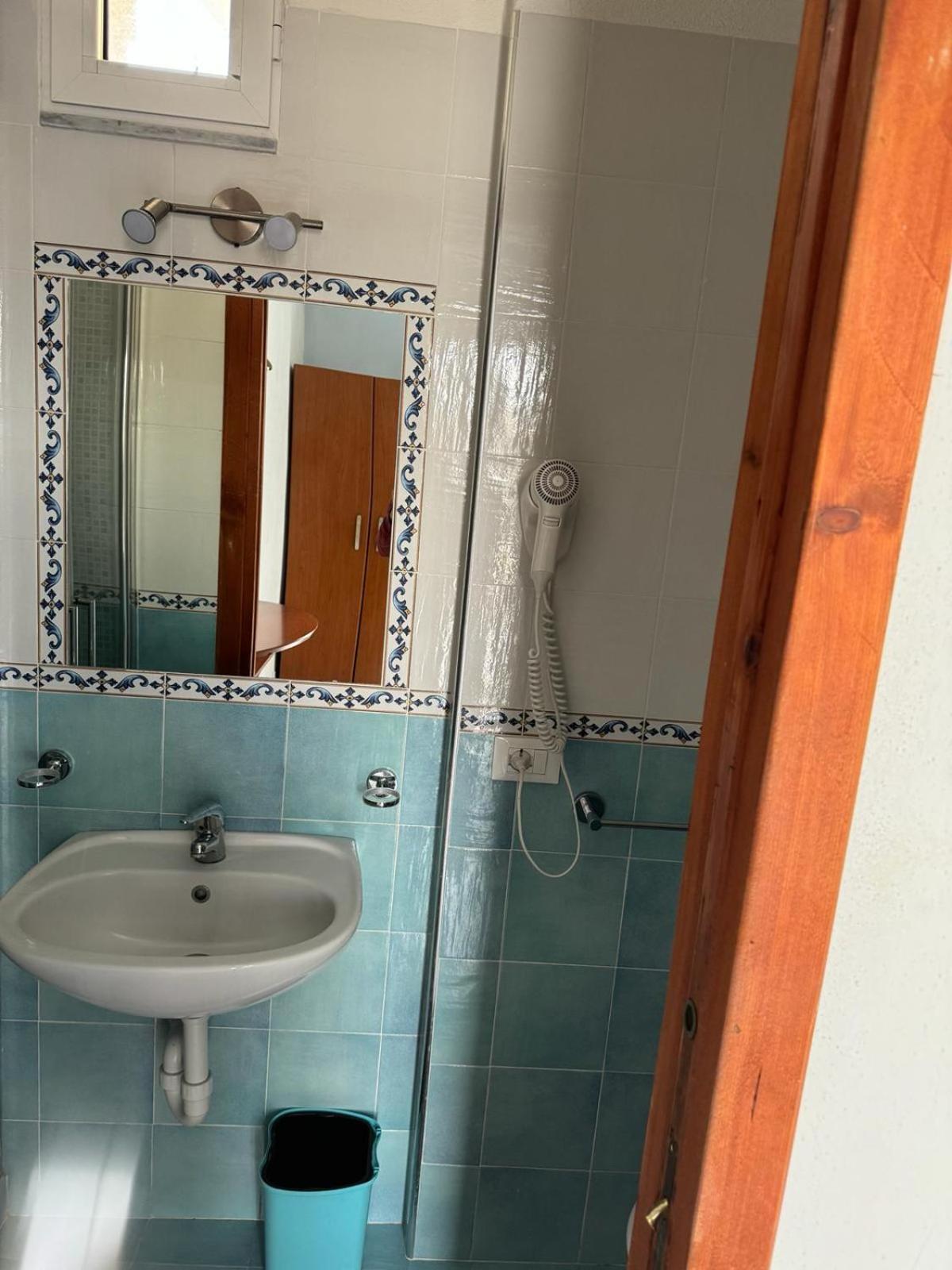Ring Hostel ايسكيا المظهر الخارجي الصورة